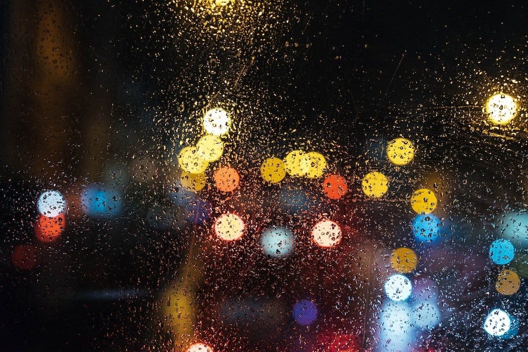 Väder i London – När kan jag åka dit utan att bli blöt? illustration